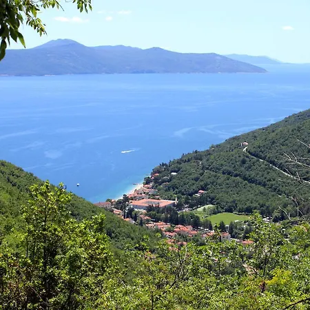 With A Parking Space Moscenicka Draga, Opatija - 7774 *
